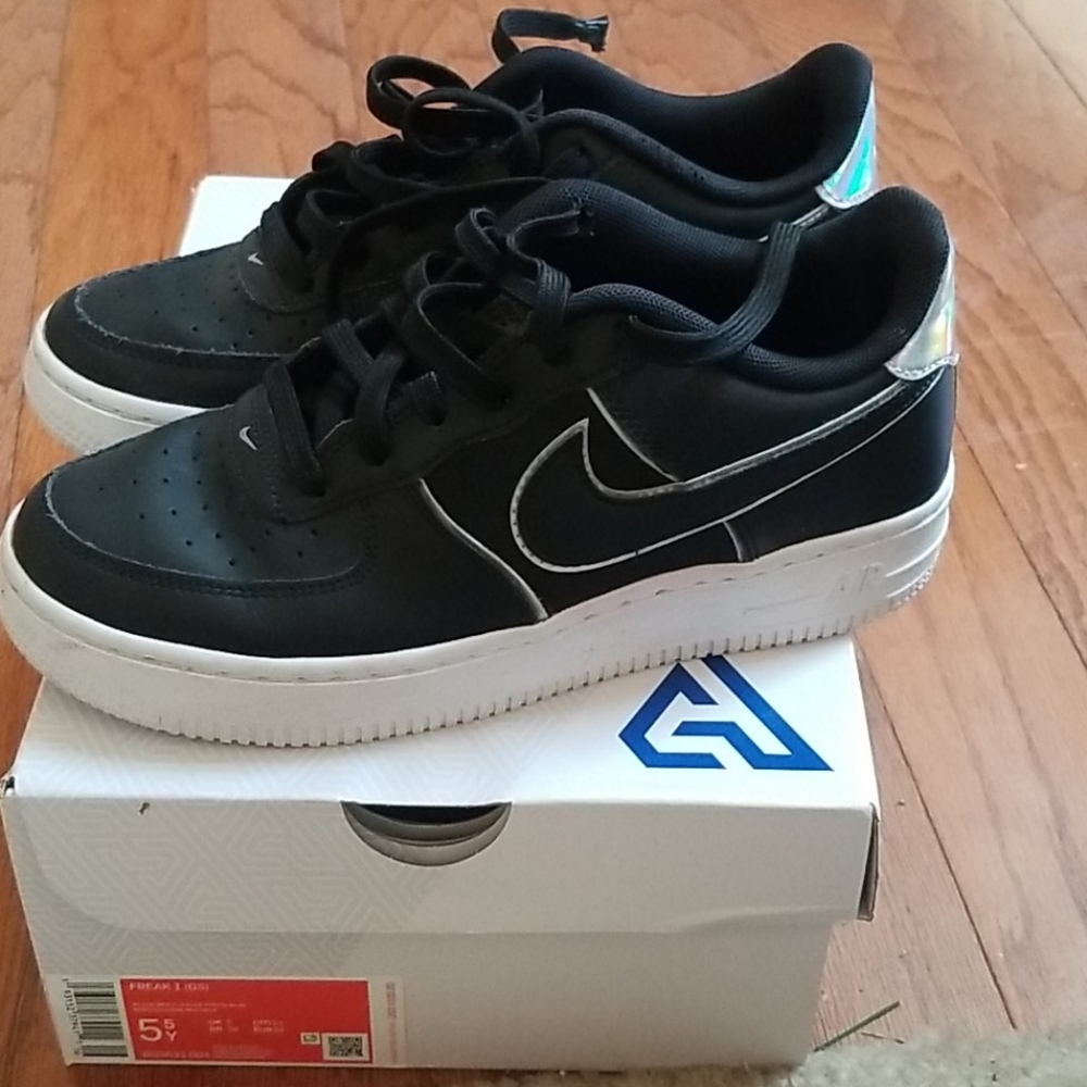 Nike Black sneakers